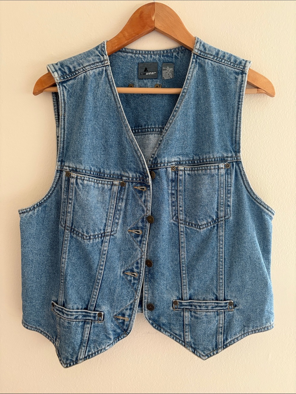 Classic Denim Vest - Light Blue Sleeveless Jacket